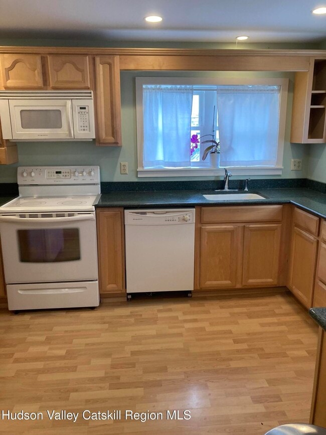 Photo - 42 Russell St