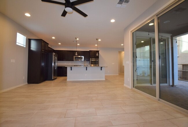 Photo - Beautiful Cooley Station Bungalow, 3 bed 2.5 bath with loft