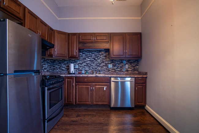 Photo - 789 Lake Ave NE Unidad 2