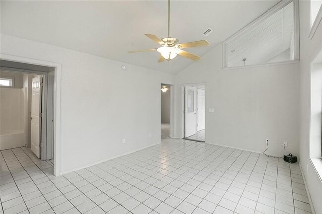 Photo - 1169 NE Monroe St