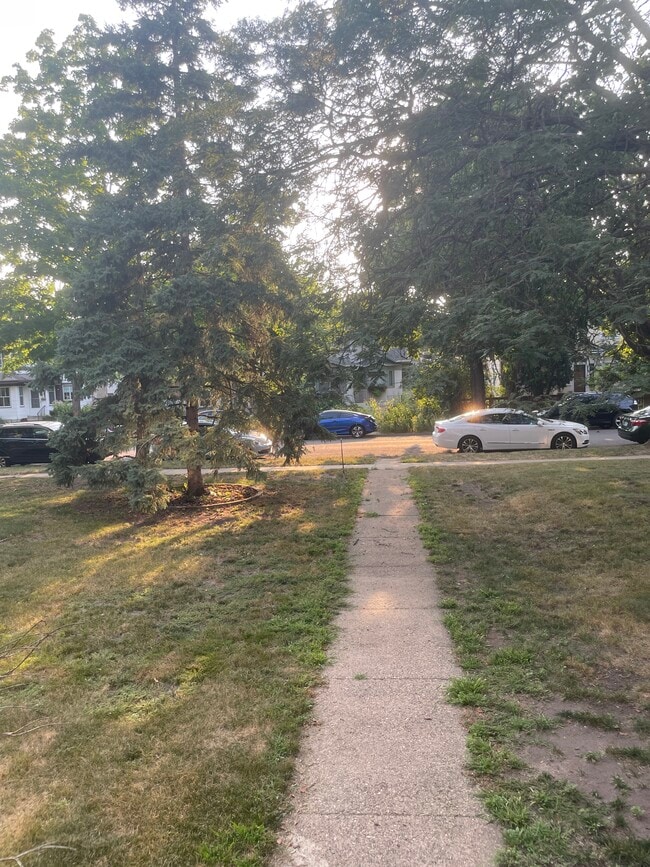 3709 Pleasant Ave Unidad #1