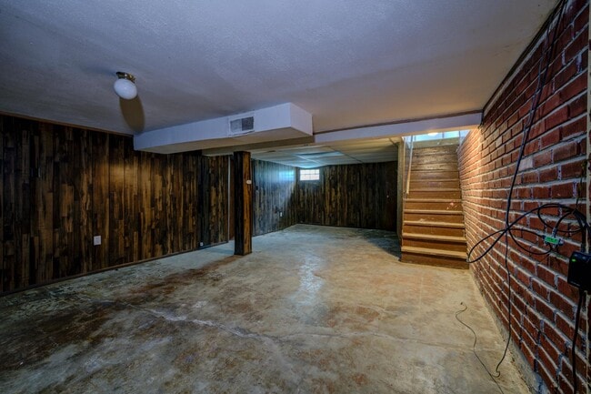 Photo - 2022 Jannette Dr