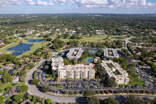 Photo - 13120 SW 92nd Ave Unit B505