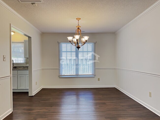 Photo - 8600 Morgan Run Ct