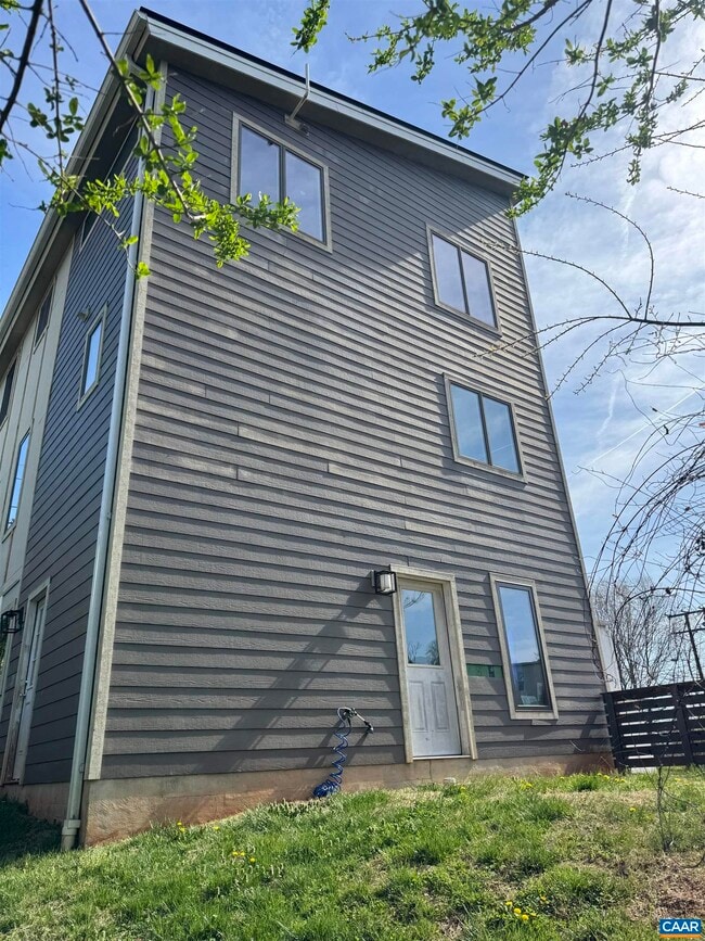 Photo - 1116 Altavista Ave