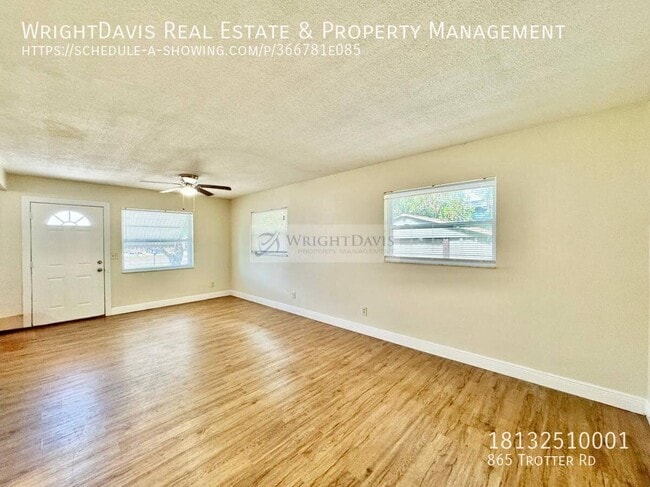 865 Trotter Rd