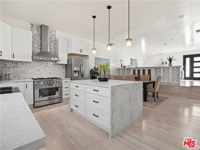 Photo - 17601 Rhoda St