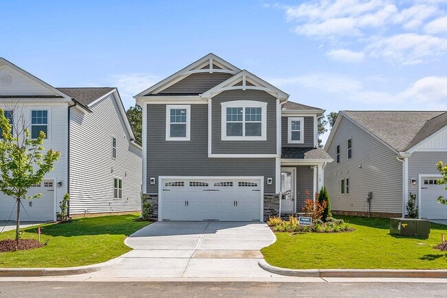 Building Photo - LIKE NEW BEAUTIFUL 2 STORY HOME IN GARNER!