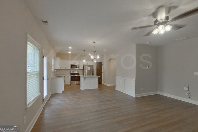 Photo - 162 Allentown Wy