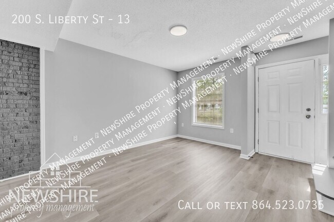 Photo - 200 S Liberty St Unit 13