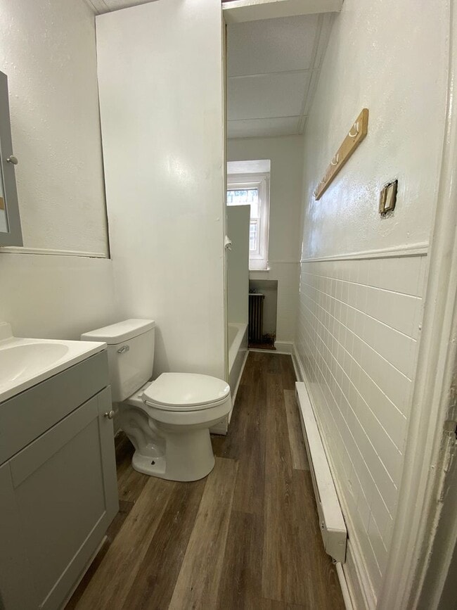 Photo - 228 W Vine St Unit Apt 3