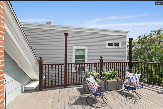 Private Deck for bedroom - 610-2 Franklin St Townhome