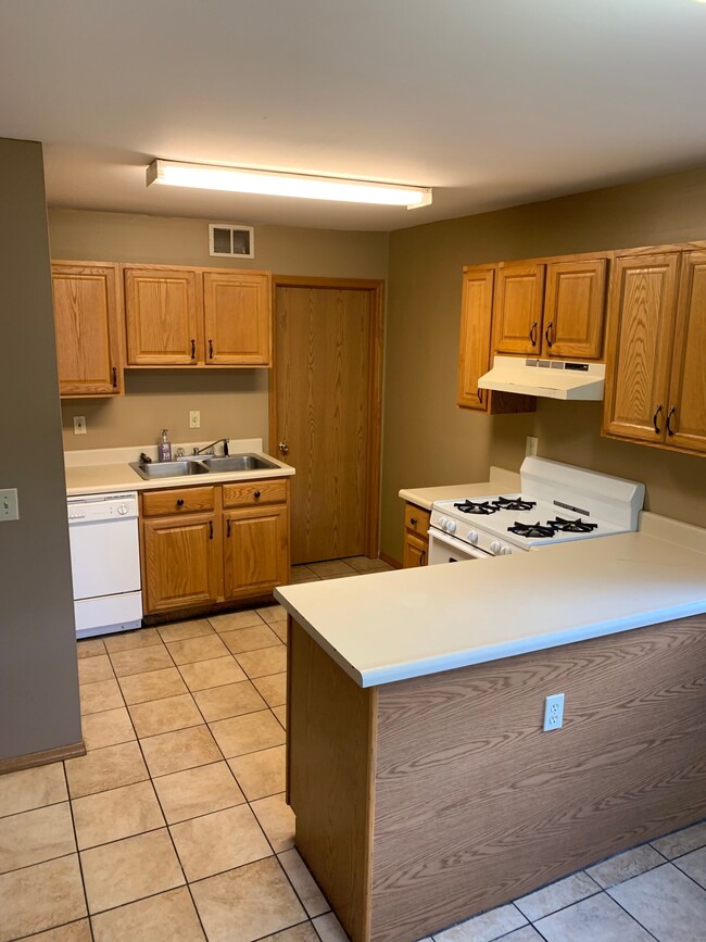 Photo - 1297 Redpine Way Townhome