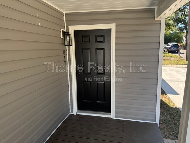 Photo - 817 Belleview Ave