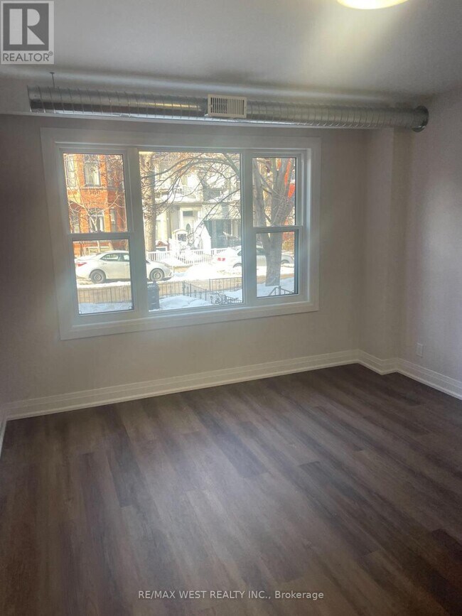 Photo - 57 Nassau St