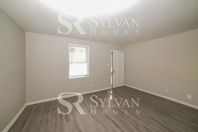 Photo - Where Charm Meets Comfort