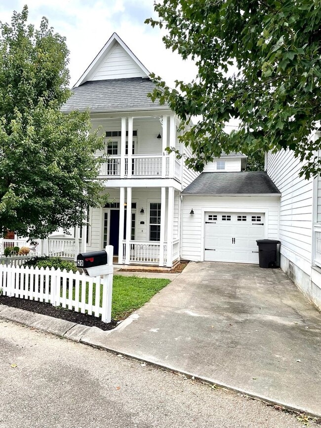 Photo - Lakeside Lviing in Loudon Unit 20