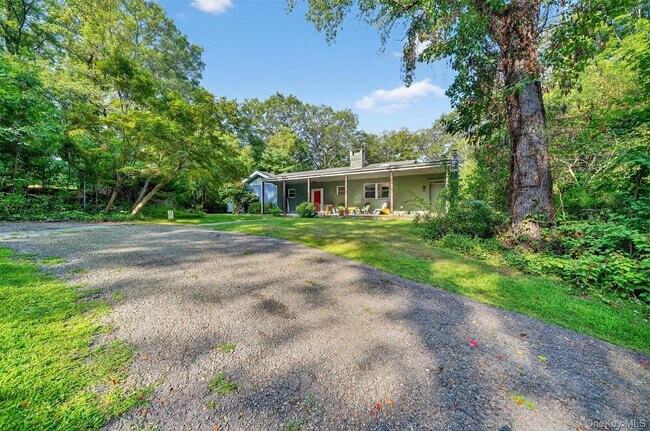 Photo - 148 Teatown Rd