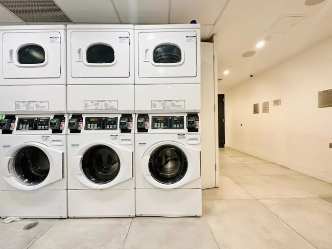 Photo - Furnished room/NOT APARTMENT Unidad 5D