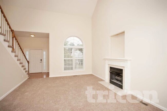 Photo - 2315 Devonshire Dr
