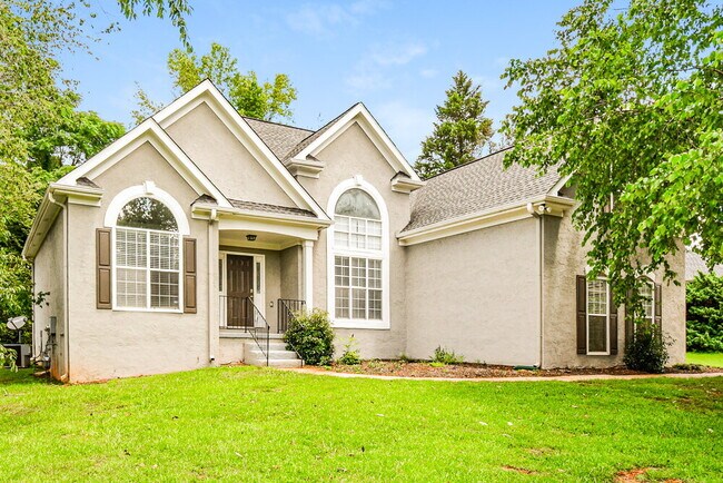 Photo - 3419 Uncle Genes Way SE