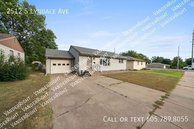 Photo - 2512 S Lyndale Ave