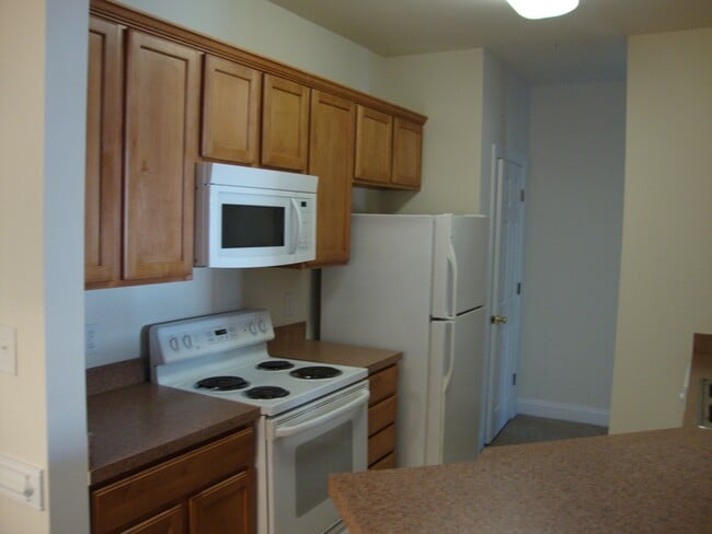 Photo - 2065 Silvercrest Dr