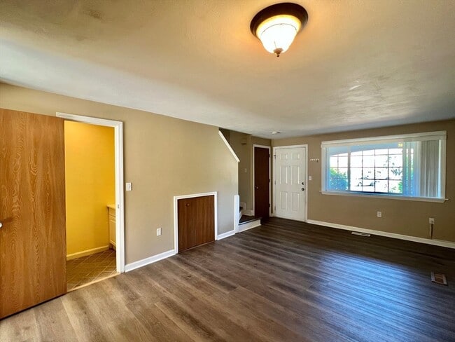 Photo - 64 Kennedy Dr Condo Unit -