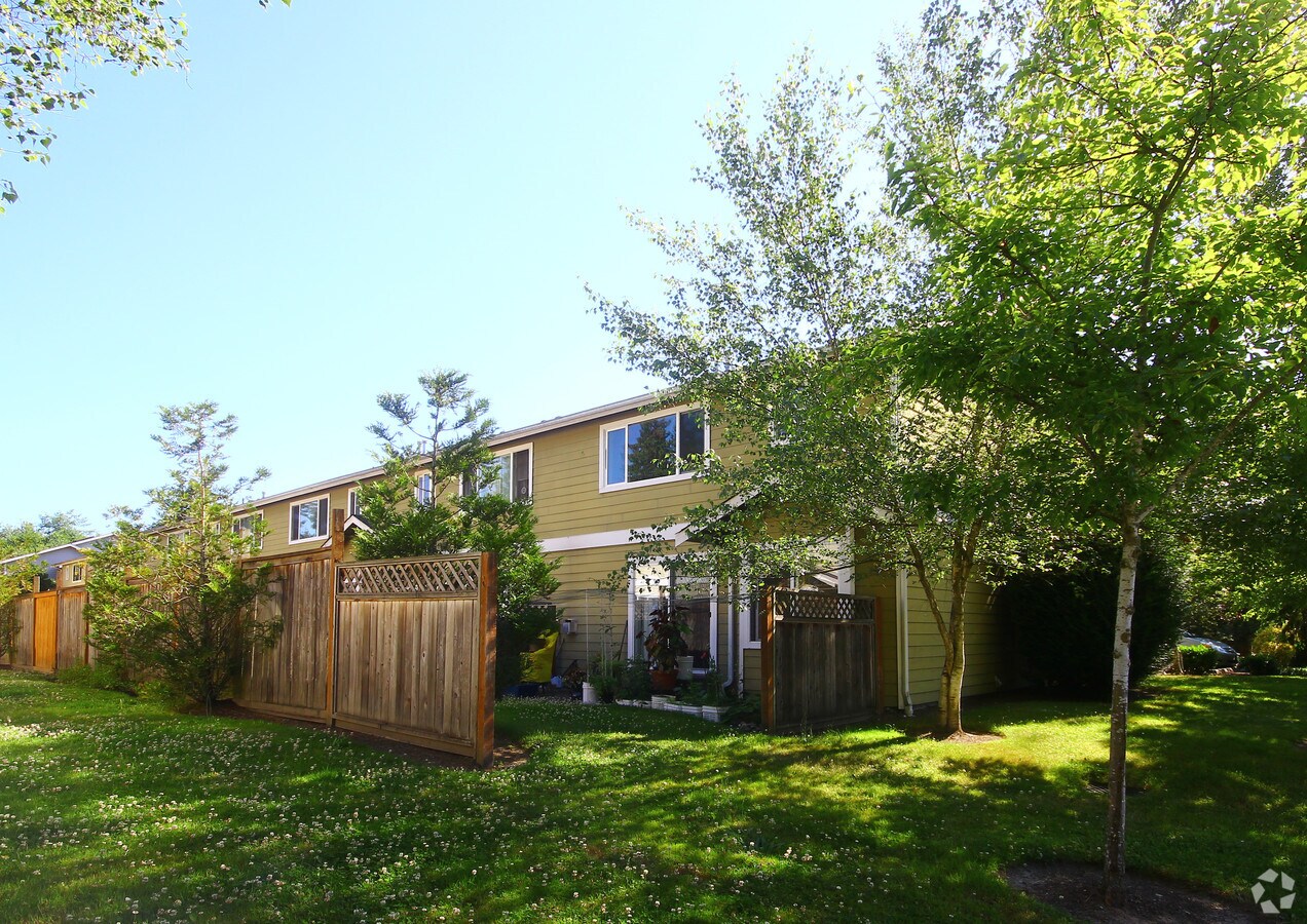 Photo - Spencer Court Townhomes