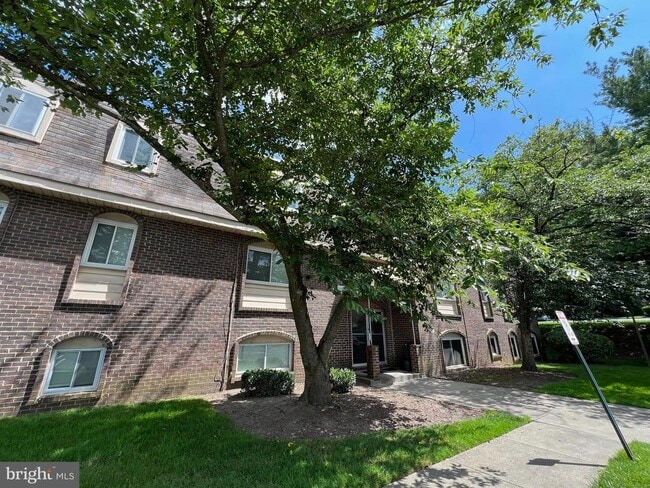 Photo - 11901 Tarragon Rd Apartamento Unidad E