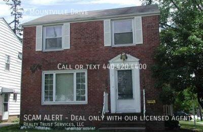 3 Bed 2 Bath Updated Colonial Home! - 3 Bed 2 Bath Updated Colonial Home!