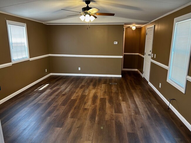 Photo - 2053 Deep Branch Rd