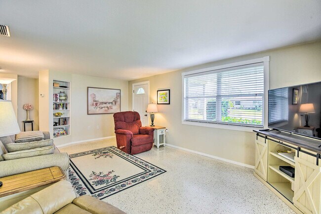896 S Venice Blvd Unit SI ID1546109P