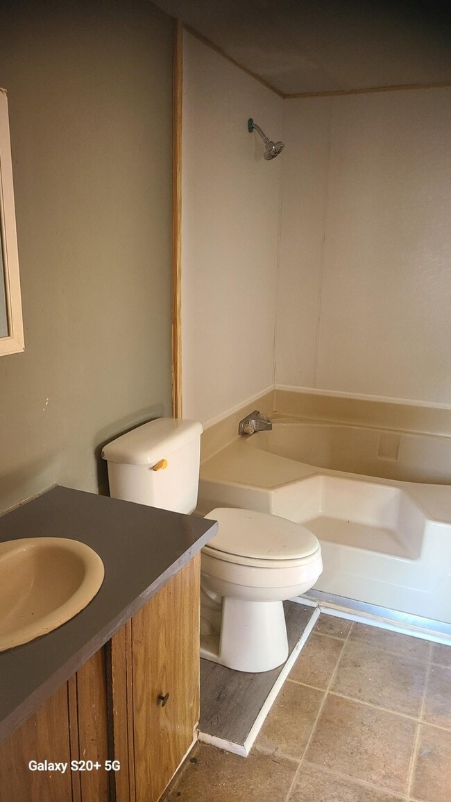 Photo - 228 Herbert Rd