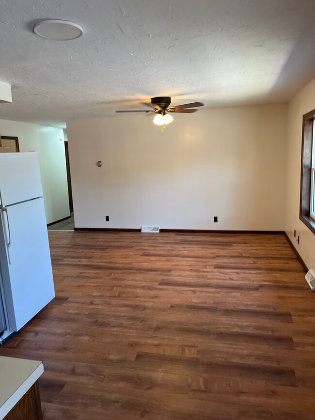 1096 Oliver St Unit C