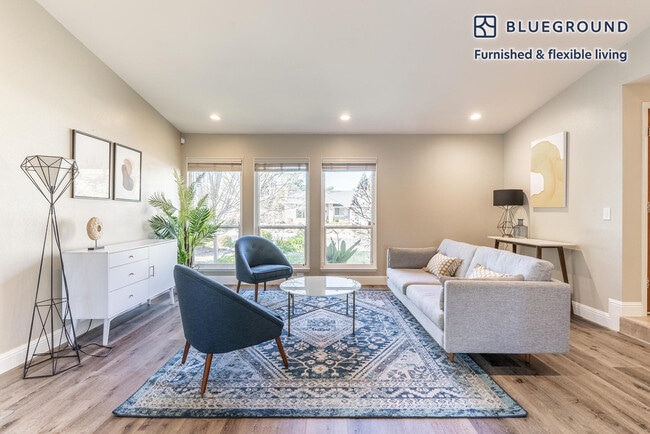 3038 Montevideo Dr