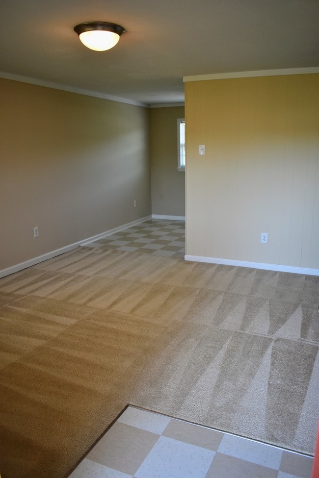 Greenwood Farms Apartments