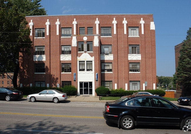 Photo - Hamilton Apartments
