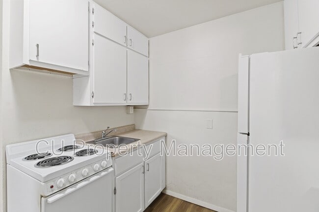 Photo - 202 S Lynn St