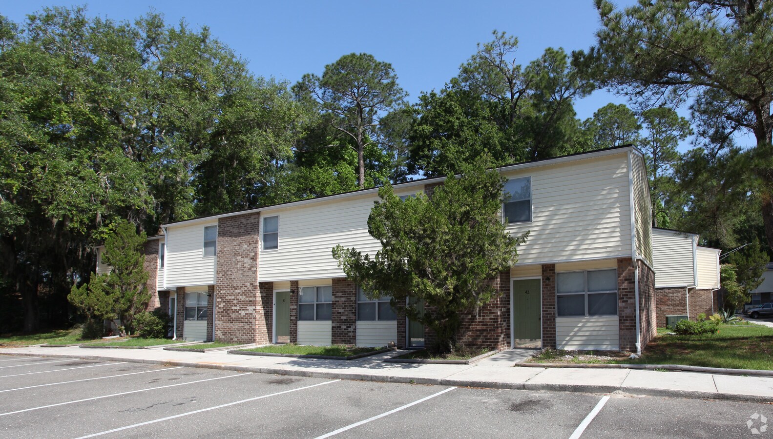 Photo - Mandarin Arms