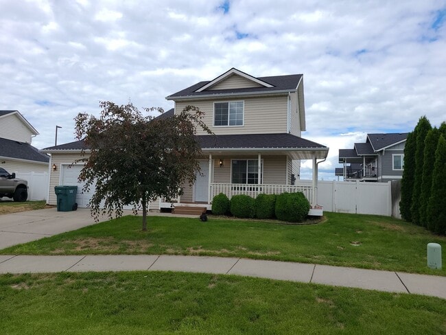 Photo - Lovely 3 Bedroom Home for Rent in CDA!