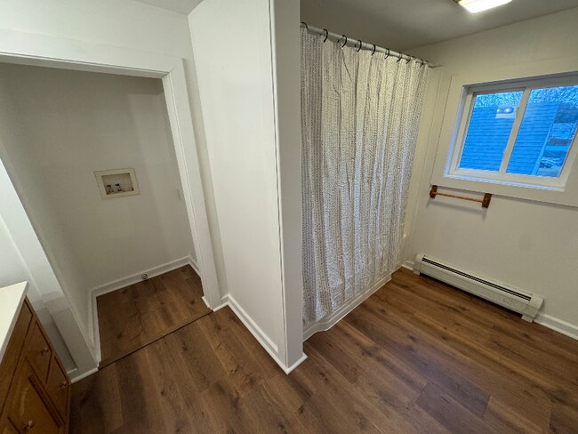 Photo - 93 Prospect Ave Unidad B 2nd Floor