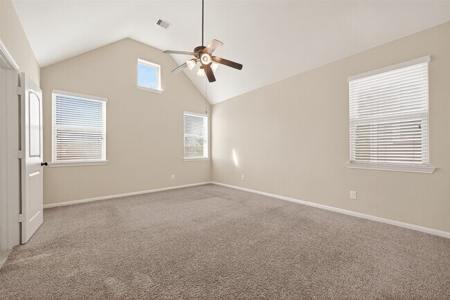 Photo - 134 Mimosa Silk Ct