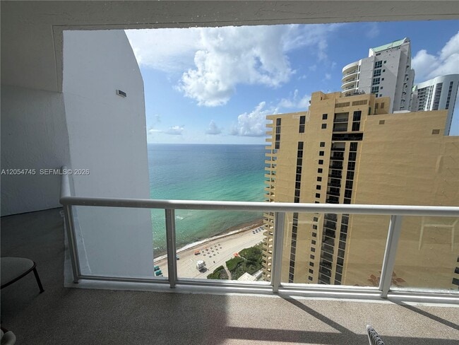 Photo - 16425 Collins Ave Unit OS18A