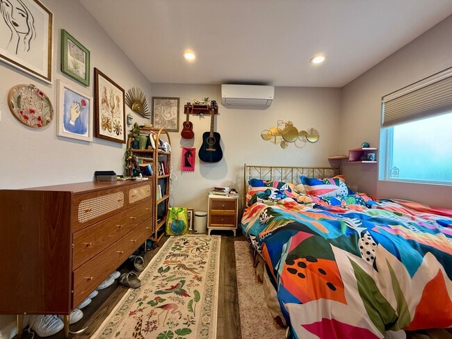 Photo - Modern Bungalow with W/D + A/C! Assigned Parking Included & 1 Garage Storage! Unit 4639 Wilson Avenue