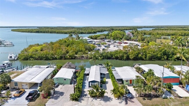 Photo - 648 E Palm Ave