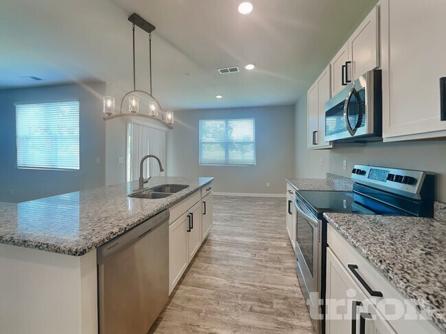 339 Victory Cir