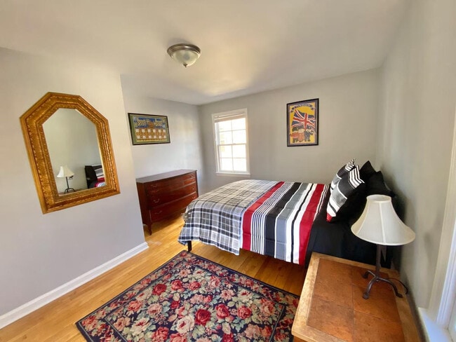 Photo - 2336 Canterbury Rd Unit SI ID1057680P