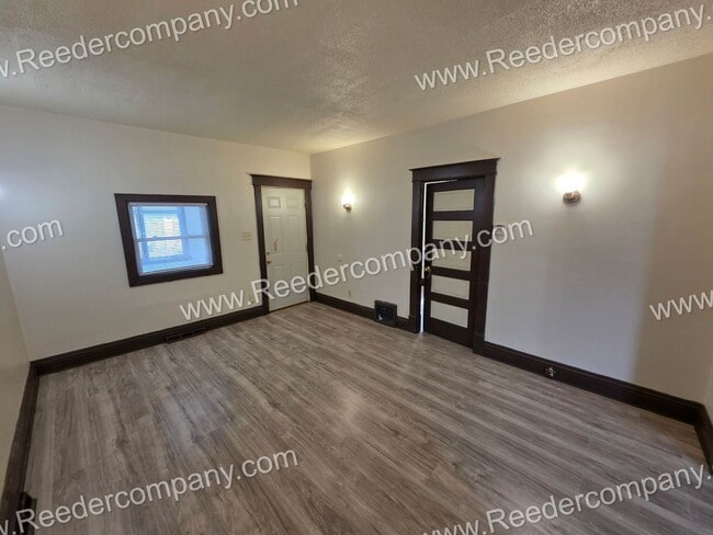 Photo - 3 bedroom house with brand new flooring