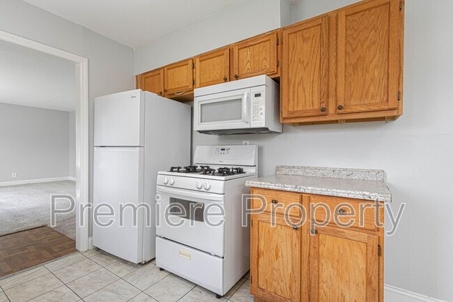 Photo - 9724 E 34th St S